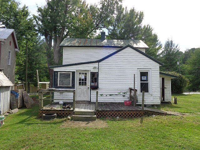 2nd image of 913 W 29th St