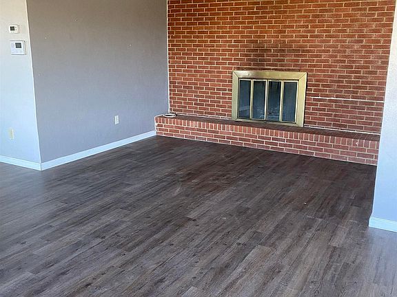 4th image of 2709 Camp Ave
