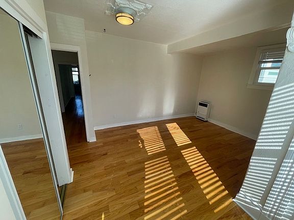 5th image of 1062 60th St APT 4