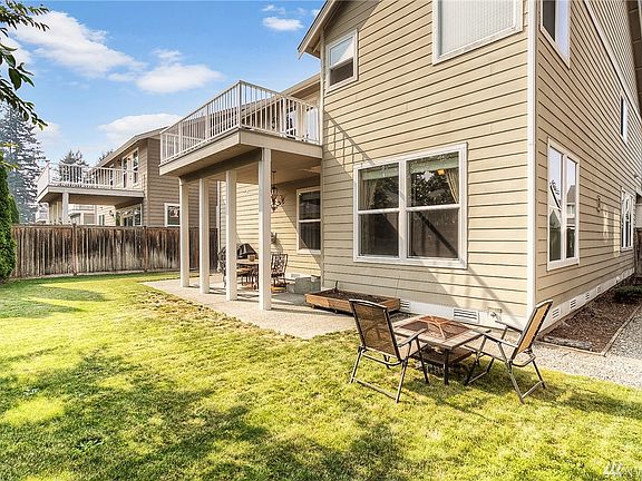 5th image of 4624 205th Street Ct E