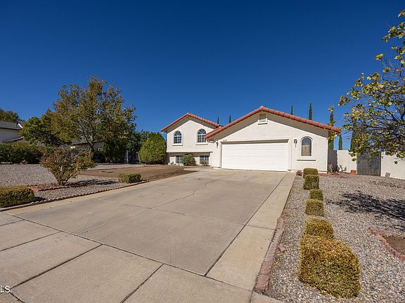 2nd image of 1079 EXETER Drive