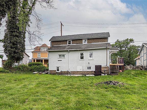 3rd image of 126 Snyder St