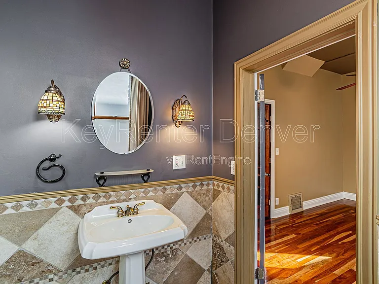 2105 W 31st Ave — Photo 19