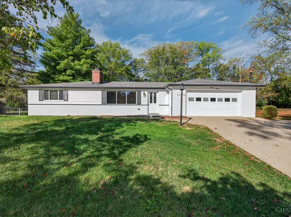 5455 Country Ln, Milford, OH 45150
