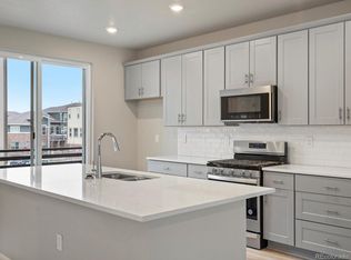 2318 Shoshone Pl, Broomfield, CO 80023