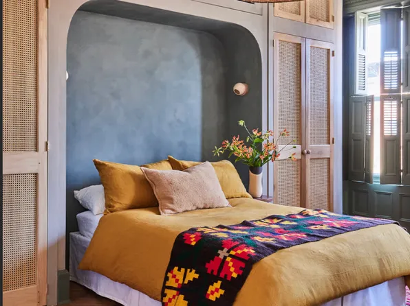 844 Putman Avenue image 12 of 17