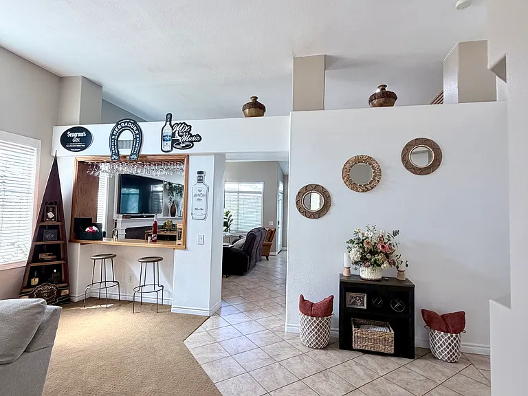 Lakebreeze Ln — Photo 7