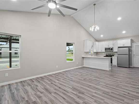 4th image of 2604 Brownjay Rd #4