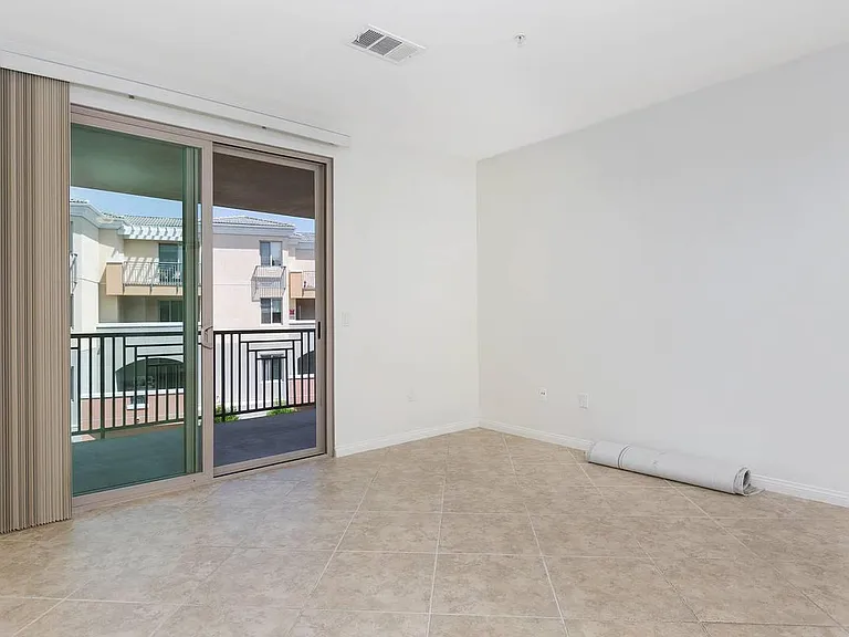3877 Pell Pl #308 — Photo 4
