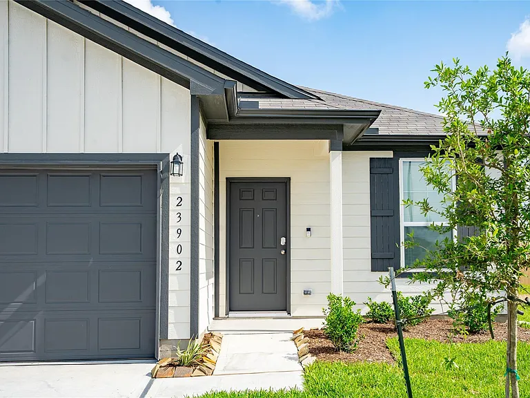23902 Tillage Ln — Photo 2