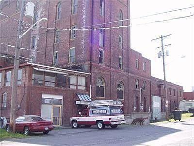 5th image of 2511 Holgate St