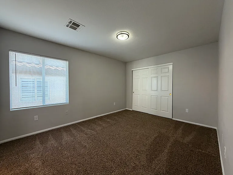 148 Macoby Run St — Photo 16
