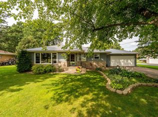 3558 Brooks Rd, Oshkosh, WI 54904