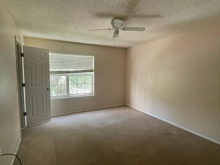 1221 Bermuda Lakes Ln #202 — Photo 8