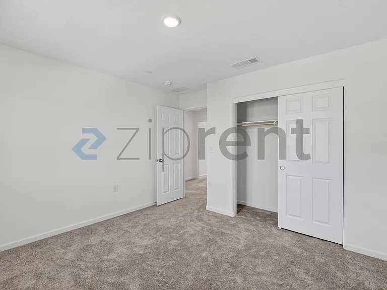580 Rosedale Way — Photo 23