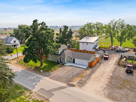 2nd image of 777 Three Eagles Dr