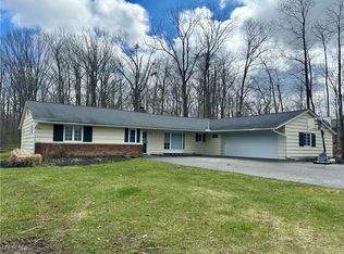 12059 Parker Dr, Chesterland, OH 44026