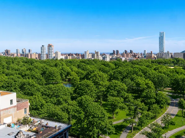 382 Central Park West image 1 of 2