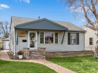 2924 Hampshire Ave S, Saint Louis Park, MN 55426