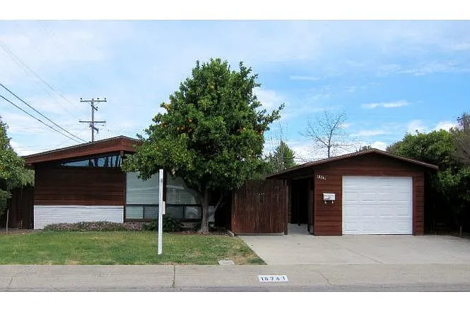 18741 Newsom Ave photo 1