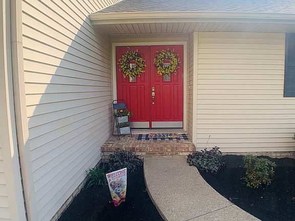 2nd image of 2302 Glen Dr