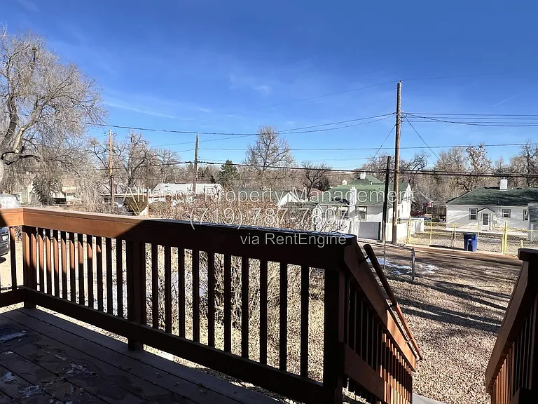 743 N Walnut St — Photo 23