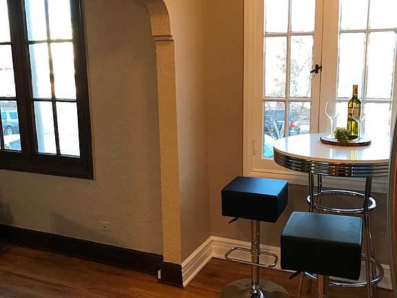 Breakfast nook