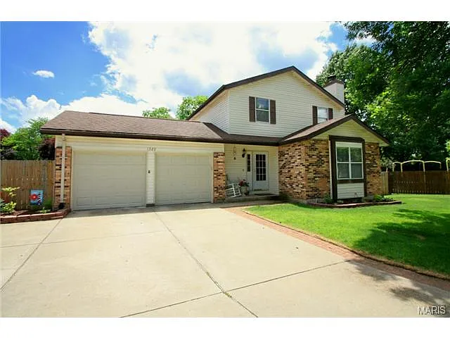 1520 Ticonderoga Dr photo 1