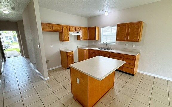 5th image of 3718 Laurel Cherry Ln