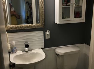 2801 Oakcliff Ct, Johnson City, TN 37601