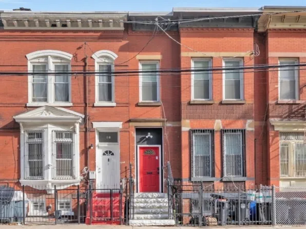 13 2nd Ave, Newark, NJ 07104