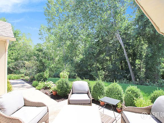 4th image of 1216 Waterwalk Dr