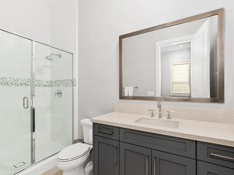 6195 Summit Crest Cir — Photo 22