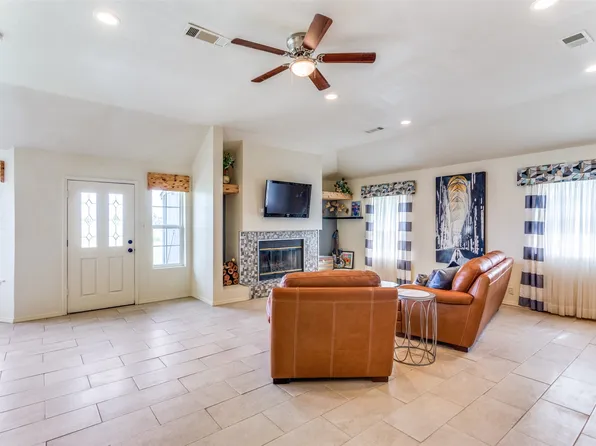 22034 Raintree Ct, Whitney, TX 76692