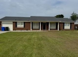 814 Egypt Rd, Fayetteville, NC 28314