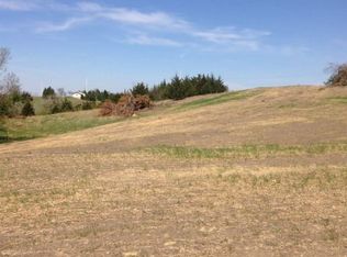 812 N Emerald Dr, Brandon, SD 57005
