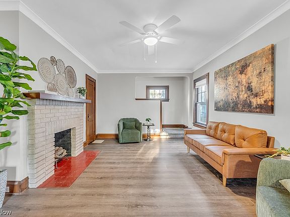 4th image of 2141 McKinley Ave