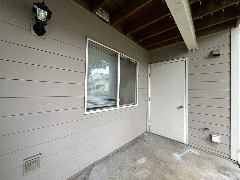 15060 NW Central Dr #1104 — Photo 29