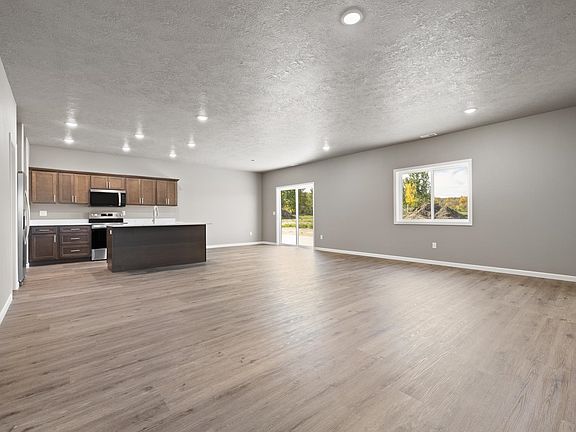 5th image of 3716 45th St SE