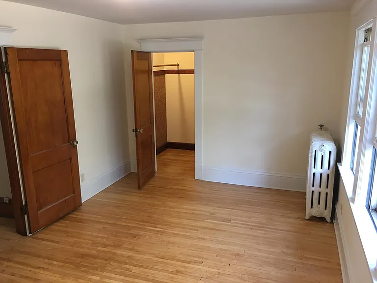 1888 Goodrich Ave — Photo 6