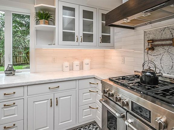 4th image of 14103 Cindywood Cir