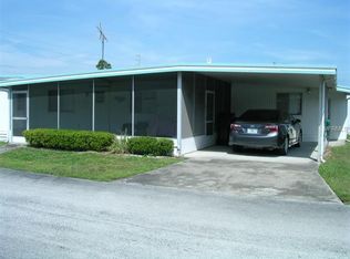 212 Rue De Pont, Tavares, FL 32778