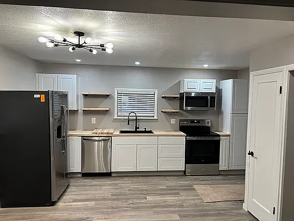 2435 Clayton Dr #2435 — Photo 7