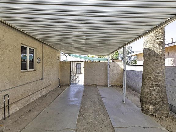 4th image of 652 S 9th Ave