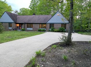 2002 Nine Mile Run Dr, Fredericksburg, VA 22407