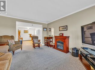 12120 Blossom St, Maple Ridge, BC V2X9J9