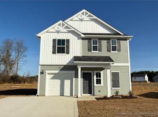 358 Arlington Dr, Raeford, NC 28376