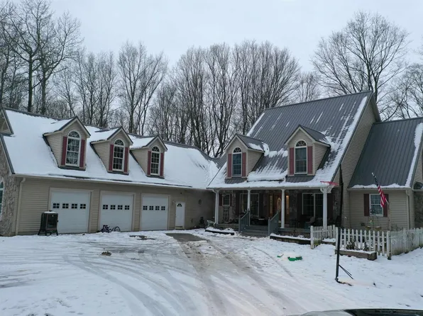 5084 Burns Line Rd, Croswell, MI 48422