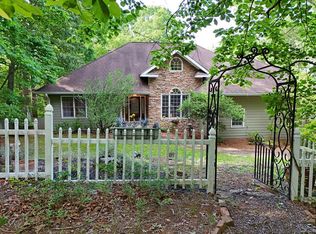 295 Chattahoochee Glen Rd, Clarkesville, GA 30523
