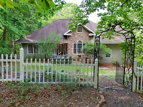 295 Chattahoochee Glen Rd, Clarkesville, GA 30523
